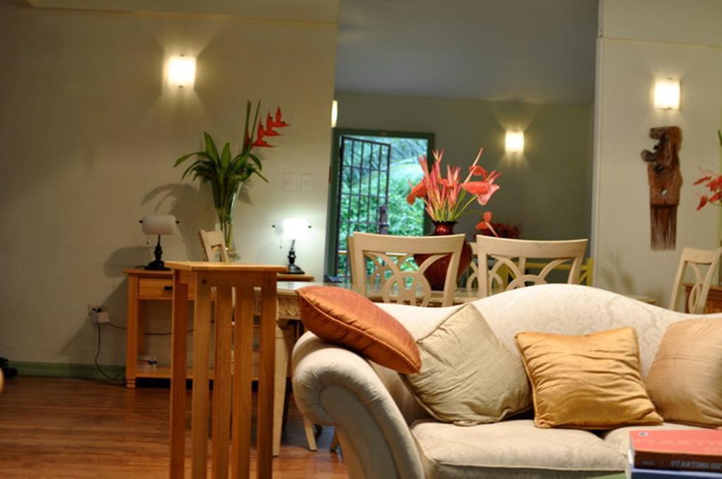 Heritage Inn Trinidad Belmont Kültér fotó